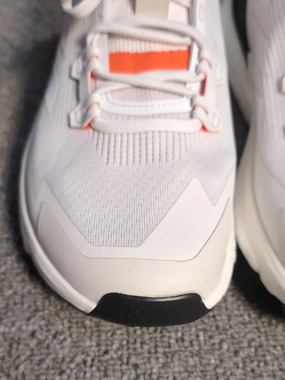 adidas Terrex Free Hiker 2.0 Hiking Shoes Size 9.0 Crystal White/Impact Orange